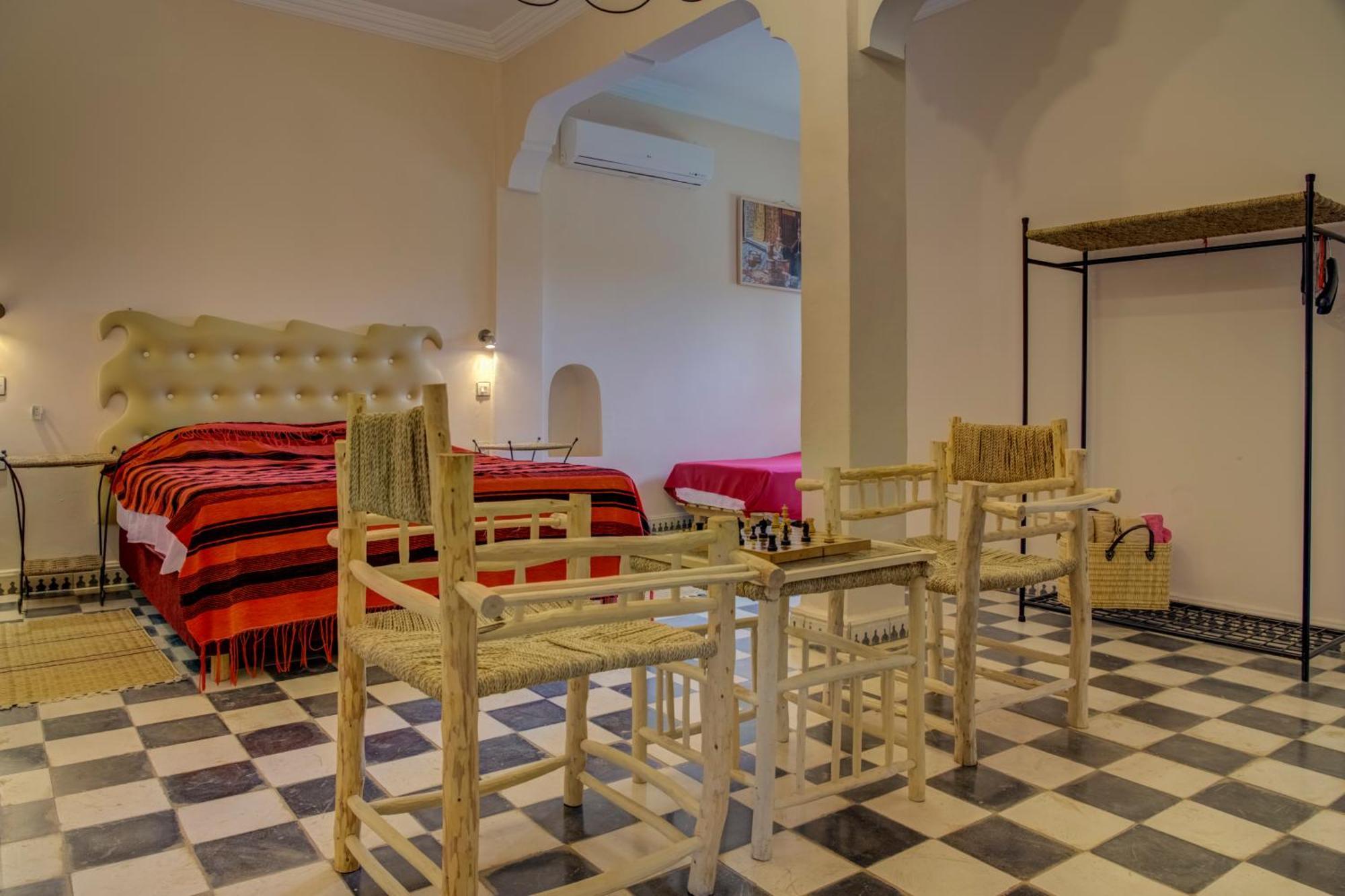 Riad Elaissi タルーダント エクステリア 写真